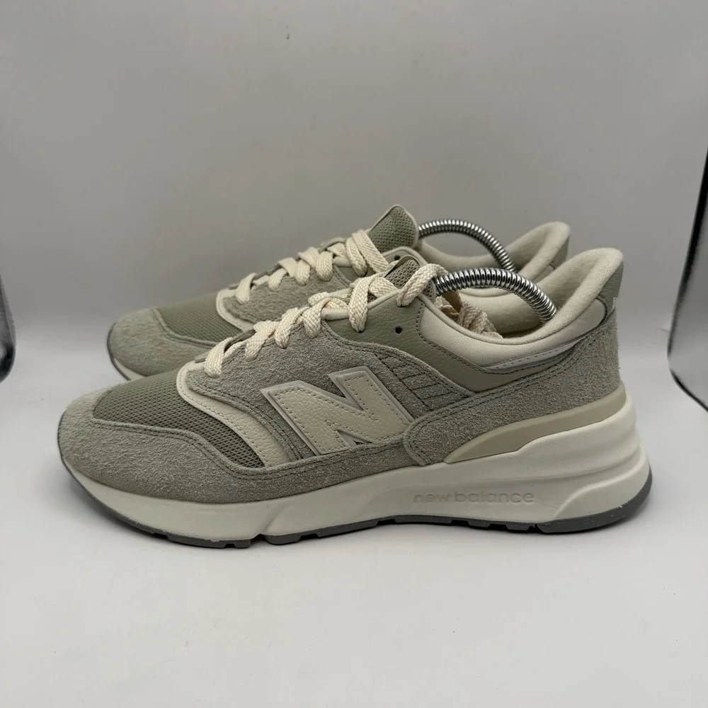 New Balance Men's 997R Casual Size 8 Green Beige |U997REF| Sneaker Shoe
